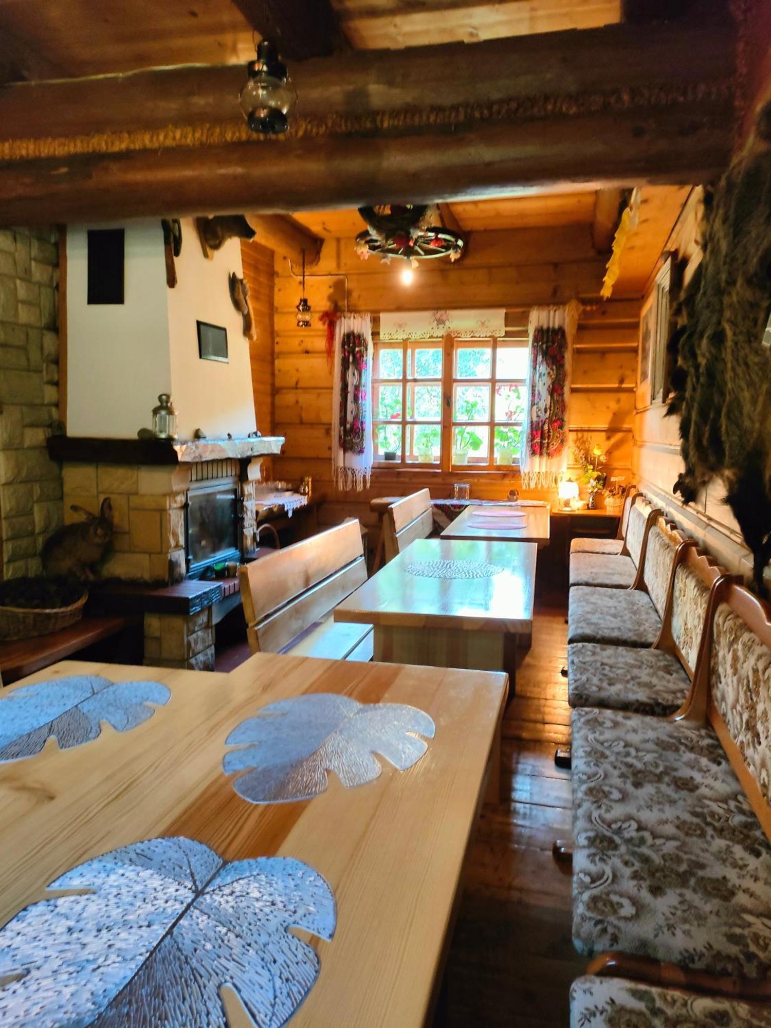 Góralska Czarcia Chata pod Jałowcem Stryszawa Exterior foto
